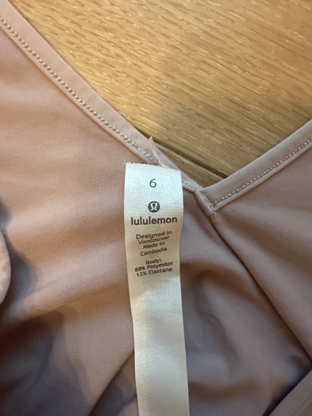 Lululemon Blush Wrap Tie Front size 6 - Picture 3 of 3